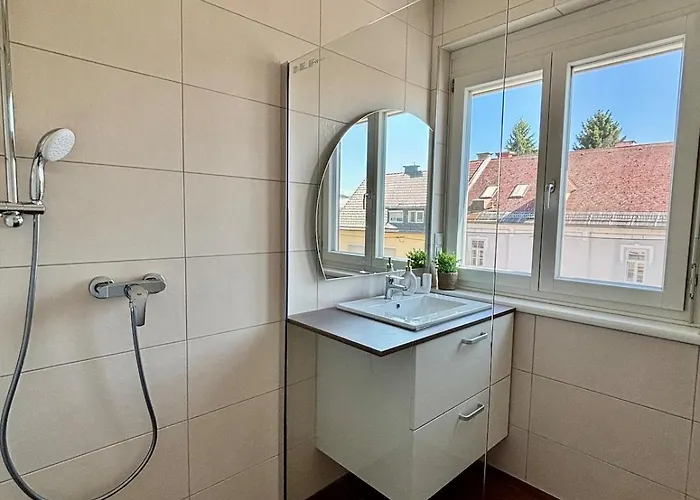 Stylish Flat Near Centre Klagenfurt am Woerthersee