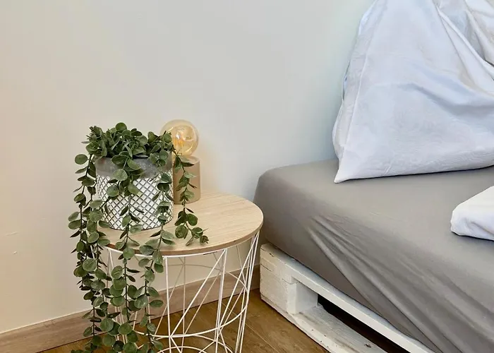 Stylish Flat Near Centre